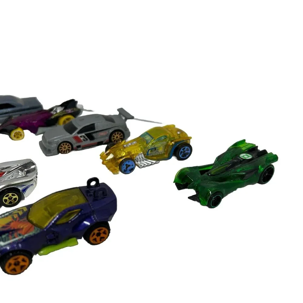 🔥🔥🔥LOT OF 19 - HOT WHEELS CARS AND TRUCKS - NICE LOT‎ - DIECAST CARS